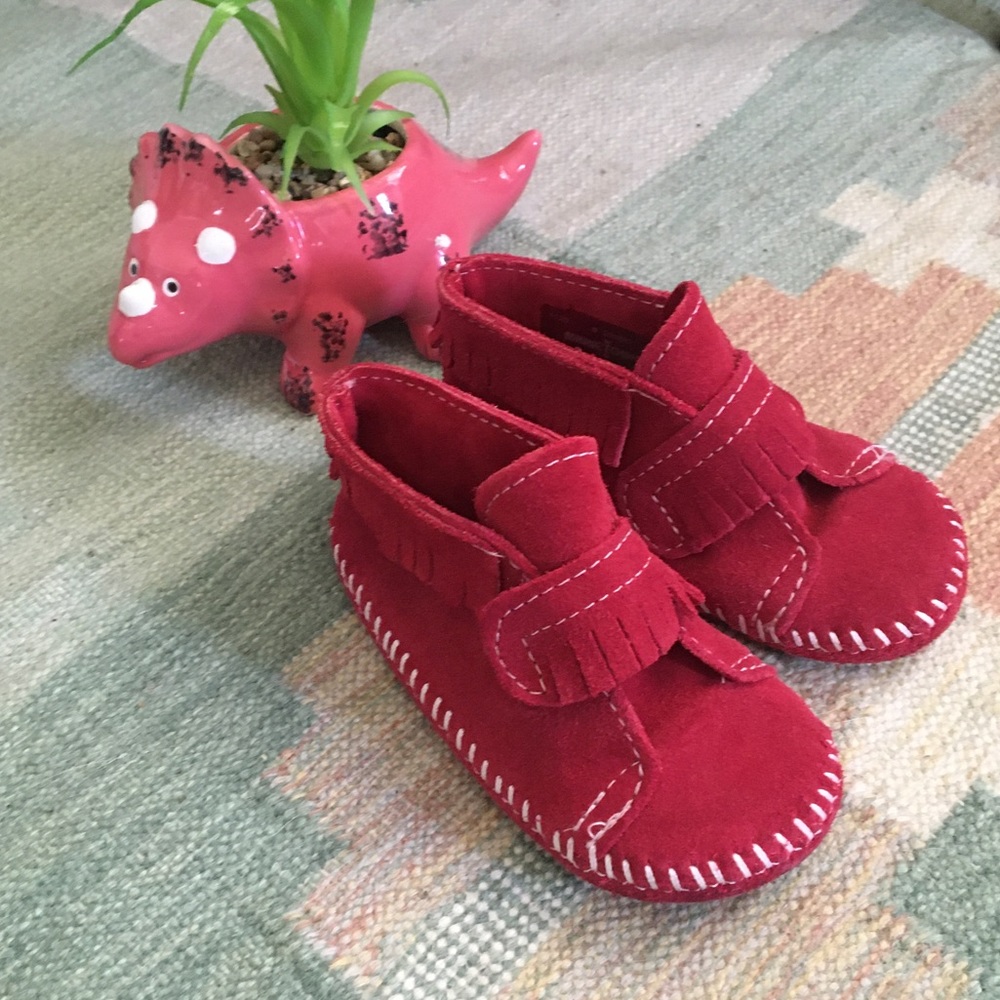 Minnetonka Fringe Toddler Moccasins